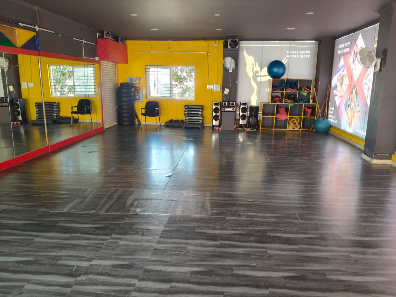 WhatsApp Image 2025-01-24 at 10.33.45 AM